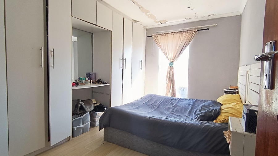 3 Bedroom Property for Sale in Mitchells Plain Central Western Cape